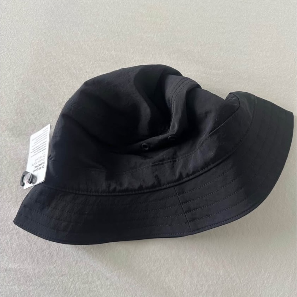 lululemon Black Bucket Hat